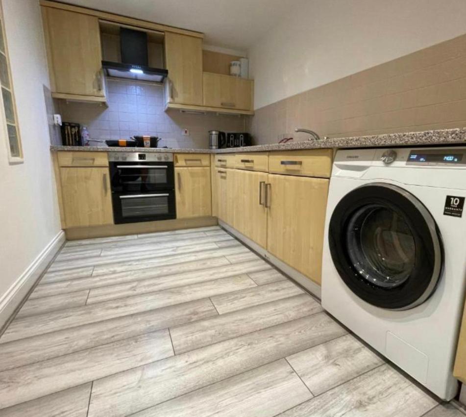אדינבורו Holiday Apartment In Old Town מראה חיצוני תמונה